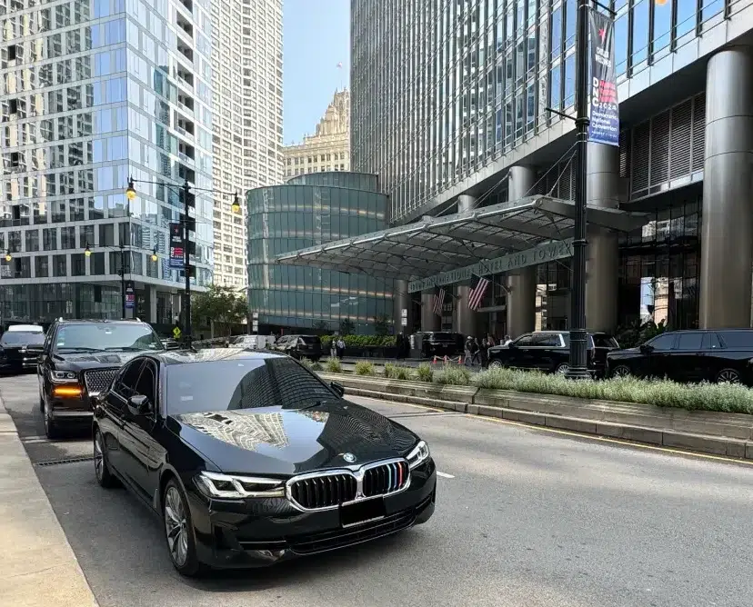 Luxury Sedan Town Car