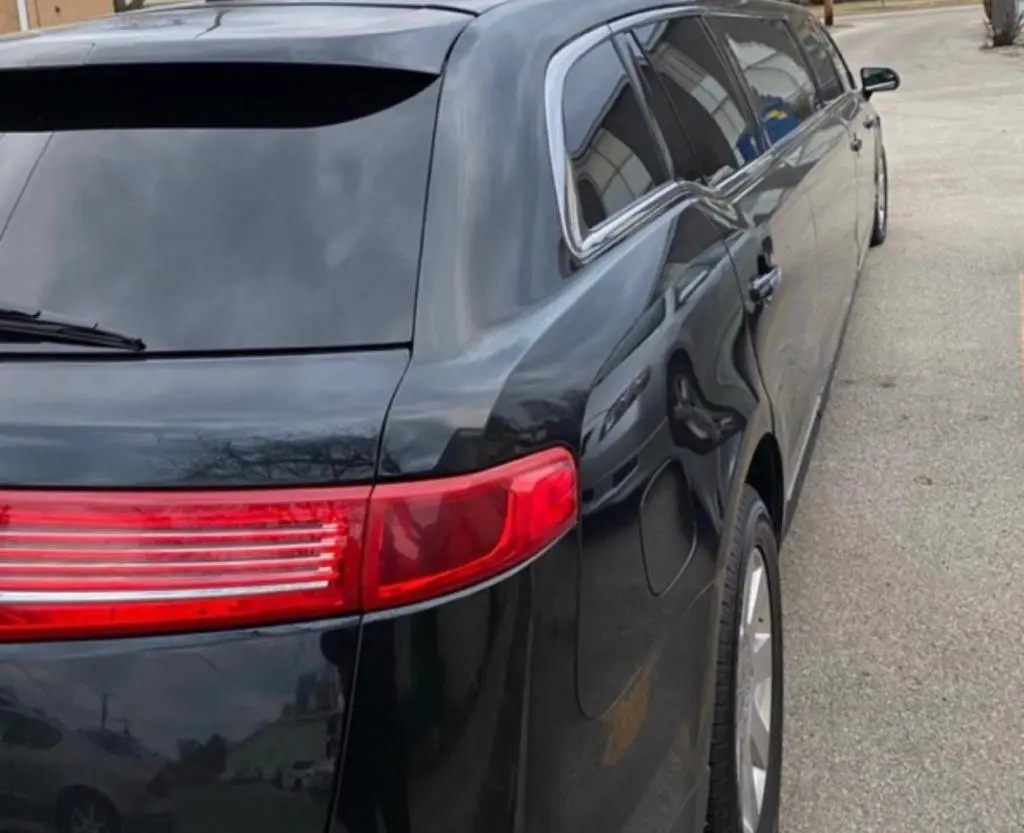 Black MKT Limo back view