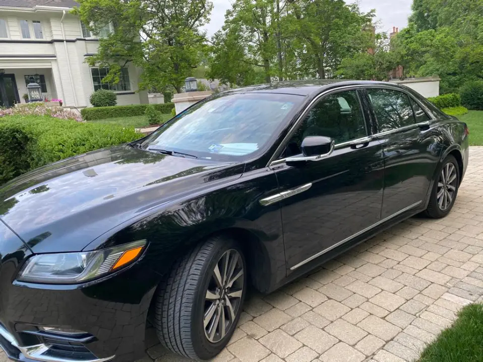 Luxury Lincoln Continental - Black car Service Austin TX