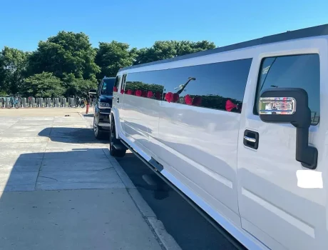 Hummer Limo side view